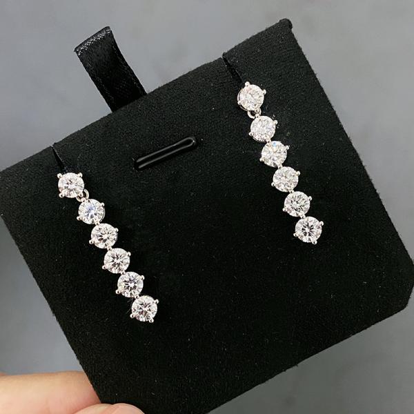Pt950 lab grown diamond earrings for gift