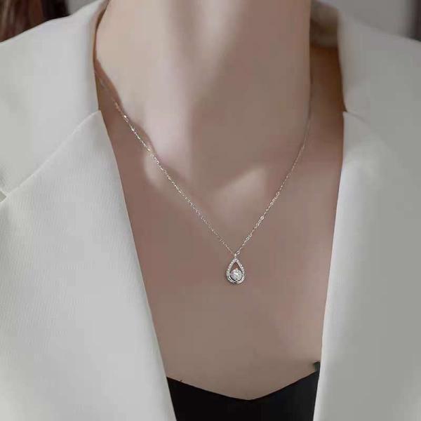 18k gold lab diamond necklace for gift