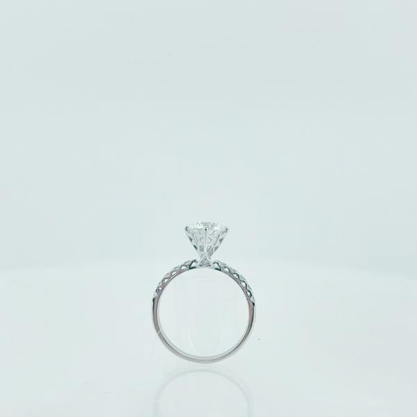 18k gold lab tower diamond ring