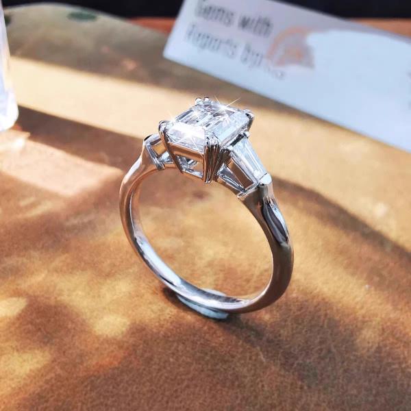 lab grown white diamond emerald  shape three life stones ring for gift